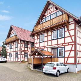 Apartments am Hainich - 59m2, 4 Personen, Küche, Netflix, Parken, Hunde Willkommen, Nationalpark, hotell i Hörselberg-Hainich