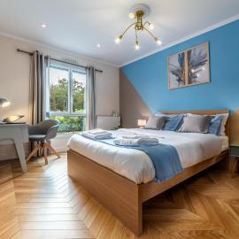 SUITE ET CHAMBRES d'hôtes Voyage affaires Parking gratuit Proche Paris Versailles Giverny Yvelines