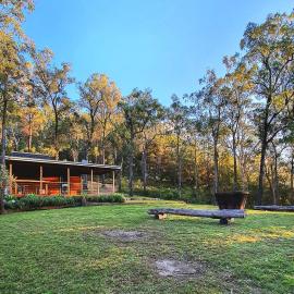 Allawah Bush Retreat, hotell sihtkohas Laguna