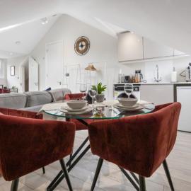 The Staycation Spot: Luxe Studio, hotel u gradu 'The Hyde'