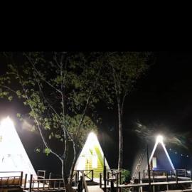 The Mangrove: Sematan şehrinde bir otel