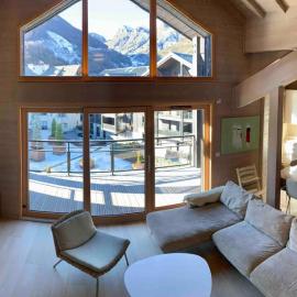 Le chalet sous-toiture Nánshān : spacieux, lumineux et idéalement situé à Auron, hotel em Auron
