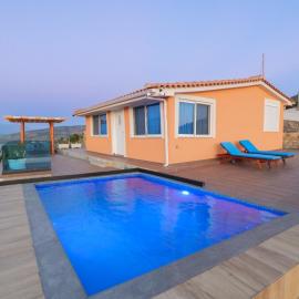 Twins Villa