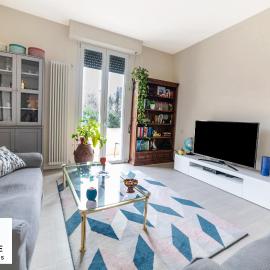 Tommaso Apartment with free parking by Florence Sweet Homes