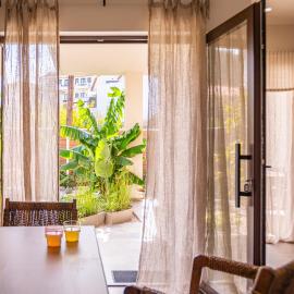 Samos Tropic Apartments, hotel u gradu 'Ríva'