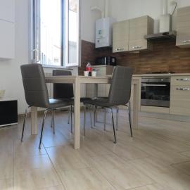 Casa Luna tra Como e Milano, hotel v destinácii Saronno