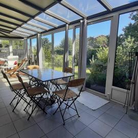 La maison bleue de Doudou - coeur de village, hotel din Castéra-Verduzan