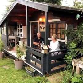 Unique Tiny House near 3 Peaks - The ZedShed, hotel in High Bentham