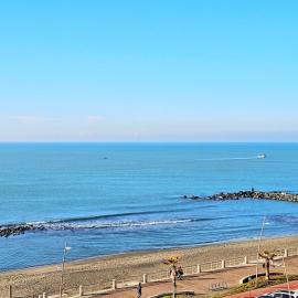 Attico Granelli di Sabbia, hotel in Lido di Ostia