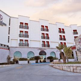 Hotel Colón Plaza Business Class, hotel em Nuevo Laredo