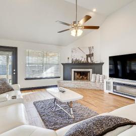 Hot Tub & Patio! Family Getaway in Ocean Springs, hotel in Ocean Springs