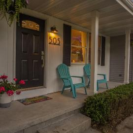 ATLAS - Whole House - 5BR 2BA - Hot Tub - Game Rooms - Theater - Fenced Backyard, hotel a Muskegon