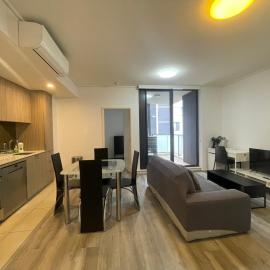 Entire 2 bedrooms Security Apartment, hotel din Riverwood