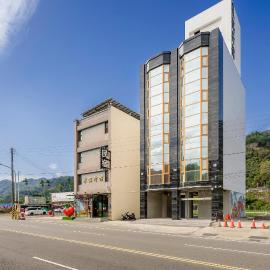 Quan Ming B&B, Hotel in Dahu