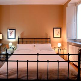 COZY PLACE 10 con PARCHEGGIO PRIVATO GRATUITO