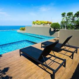 The Blu X Seaview บางแสน F5 R140, hotel in Ban Bang Saen (1)