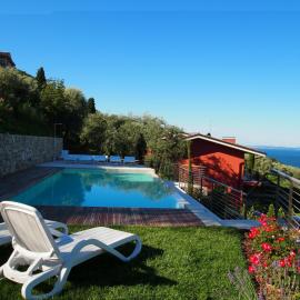 Appartamenti Gianni, hotel in Torri del Benaco