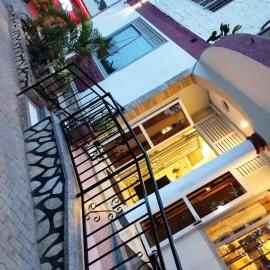 Trinity Resort Hotel & Spa, hotel in Kampala