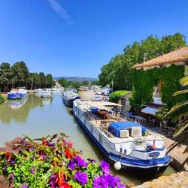 Louis XIII, Le Somail., hotel v destinaci Ginestas