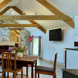 Cambrian Cottages, Hotel in Pencader