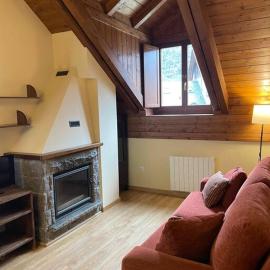 Apartamento dúplex en Benasque, hotel u gradu Anciles