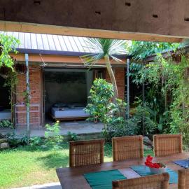 Villa di Bukit Lawang: LocalDailyLife, near Jungle