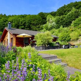Casa al Bosco Ferienhaus am Wald, hótel í Rieden