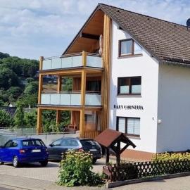 Haus Cornelia, hotel em Einruhr