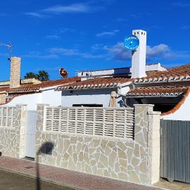 Casita al Mar, Els Poblets, Ferienhaus, Top Lage, nah am Strand, Parking, WIFI 300Mb, Sonnenterrasse, Photovoltaik Bonus, hotel i Els Poblets