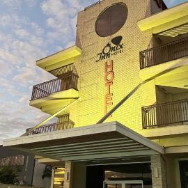 Viesnīca Ônix Inn Hotel Cravinhos pilsētā Cravinhos