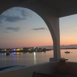 Sunset Holiday House, hotel in Archangelos