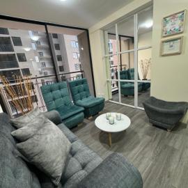 Acogedor apartamento cerca al Centro comercial Viva، فندق في تونخا