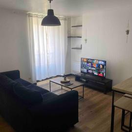 Appartement chaleureux pour 4、コルベイユ・エソンヌのホテル