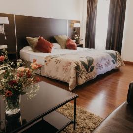 Mare Hotel – hotel w mieście Dos Hermanas