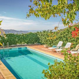 Villa Almenara, hotel a Corumbela
