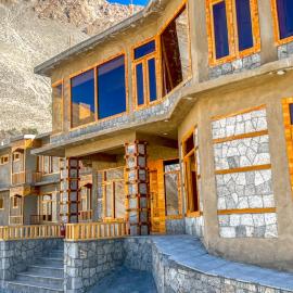 Villa Darya - Truly Hunza, hotel Gulmit városában
