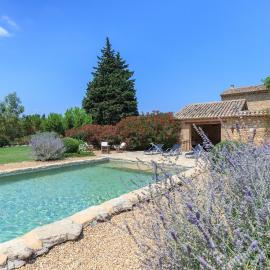 Viesnīca La Louvière des Bruyères pilsētā Robion en Luberon