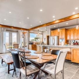 Viesnīca Land of the Sea Luxury pilsētā Cloverdale