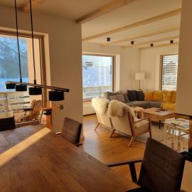 Comfy mountain nest, hotel in Mojstrana