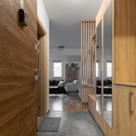Luxury Apartment Adrianna