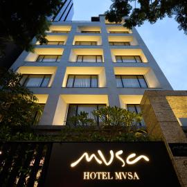 Hotel Mvsa+Michelin 2 Starred Molino de Urdàniz