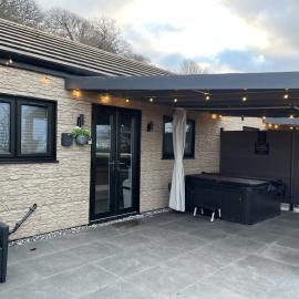 Terfyn Hall holiday Apartment 2, Hotel in Prestatyn