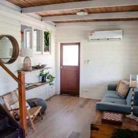 Birdsong Train Carriage Cabins, hotel u gradu Palmvuds