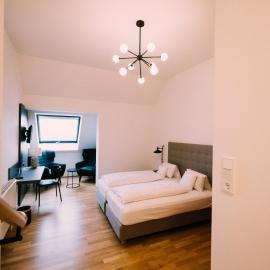 GUESTHOUSE RIEGERSBURG - Das Haus der guten Geister, Hotel in Riegersburg