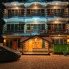 Hotel Mid Orchard Kasol -River Side