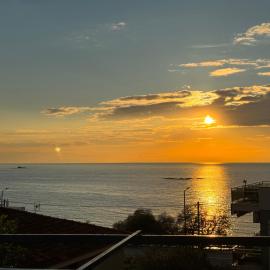 Panoramic Seaview Maisonette with Garden