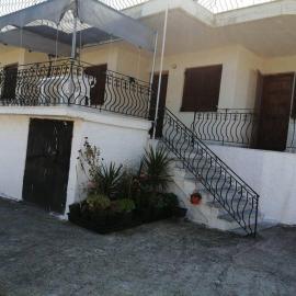 Cozy Rodas House 2, hotel in Politika