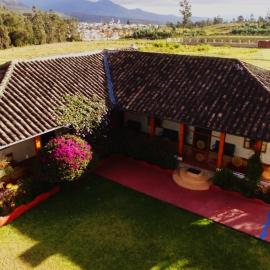 B&B Cotacachi Hosteria Oro Azul