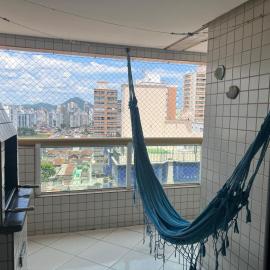 Apto com Churrasqueira, hotel in Praia Grande