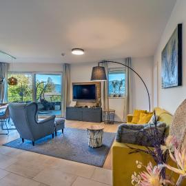 Lake Panorama Apartment 21 I Gerlitzen-Ossiachersee I Alpe Maritima, hotell i Annenheim